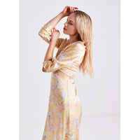 ZARINA_20BUTTERFLY_20BUTTON_20DOWN_20T-DRESS_20modelshot4_7fede97c-9709-4ccd-b4d0-66f26884b90a.jpg