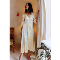 Zarina_20Butterfly_20Button_20down_20tea_20dress_model_20SHOT2_9799ecbd-e3b2-4d5e-85e4-2adc4c2357ea.jpg