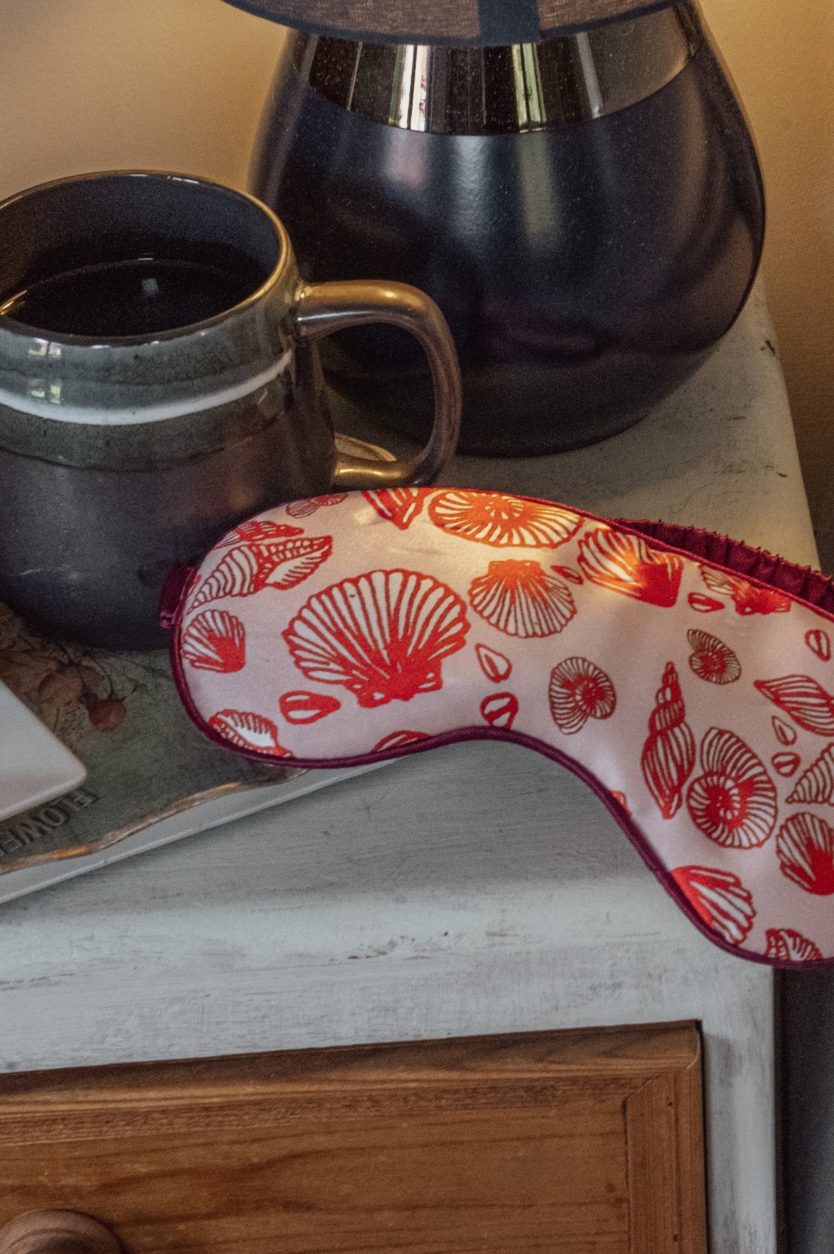 Silk Eye Mask "Seashells"