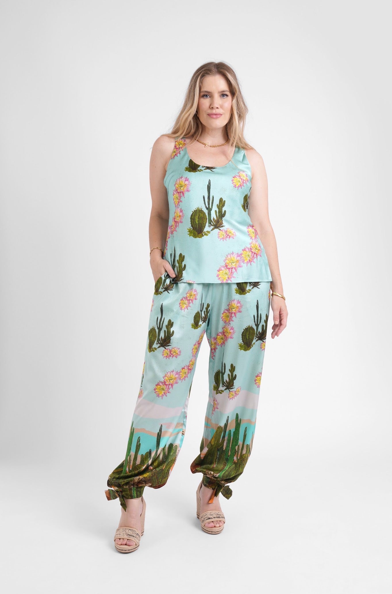 Scoop Neck Top “Desert Drift”