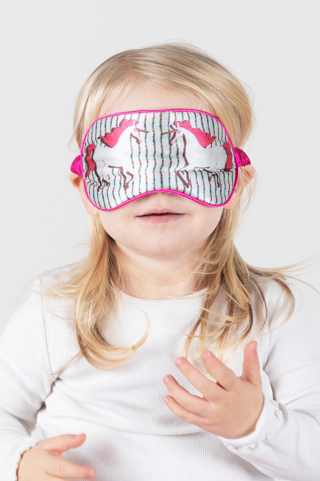 UNICORN KIDS EYE MASK 2.jpg