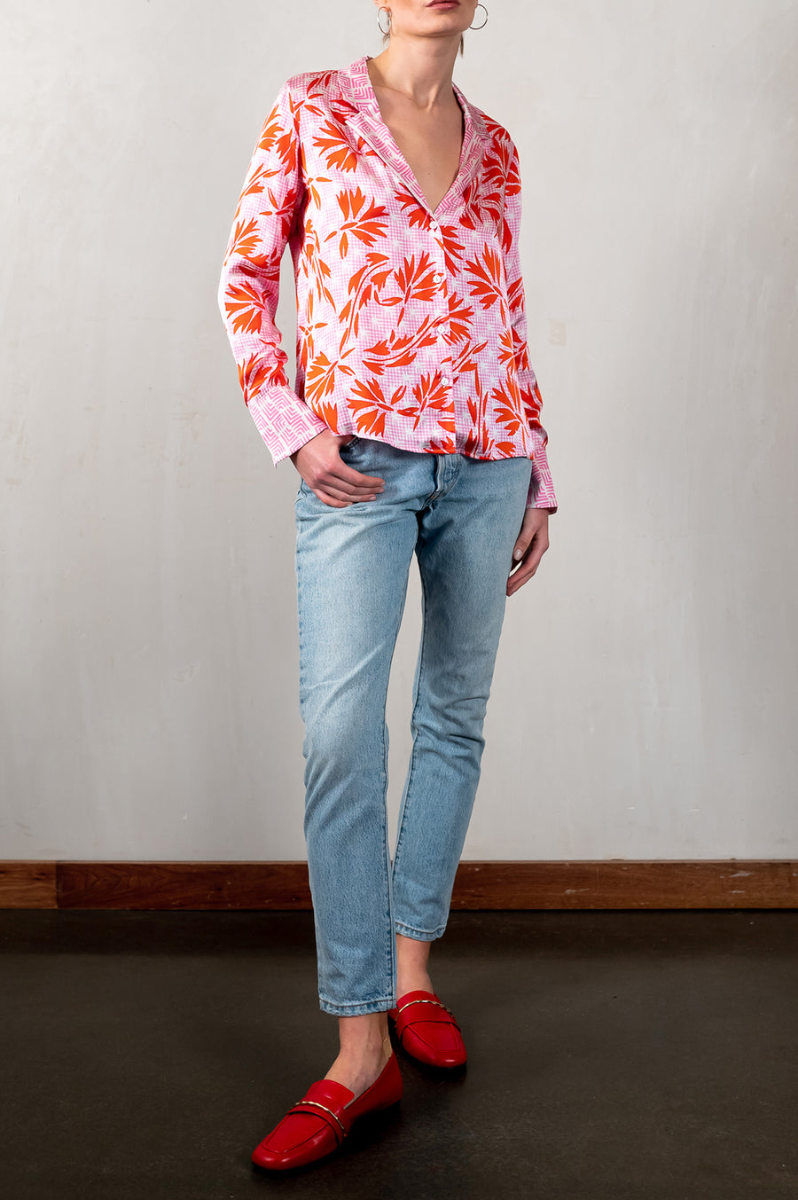 Jessica Russell Flint printed silk pink blazer shirt with red botanicals