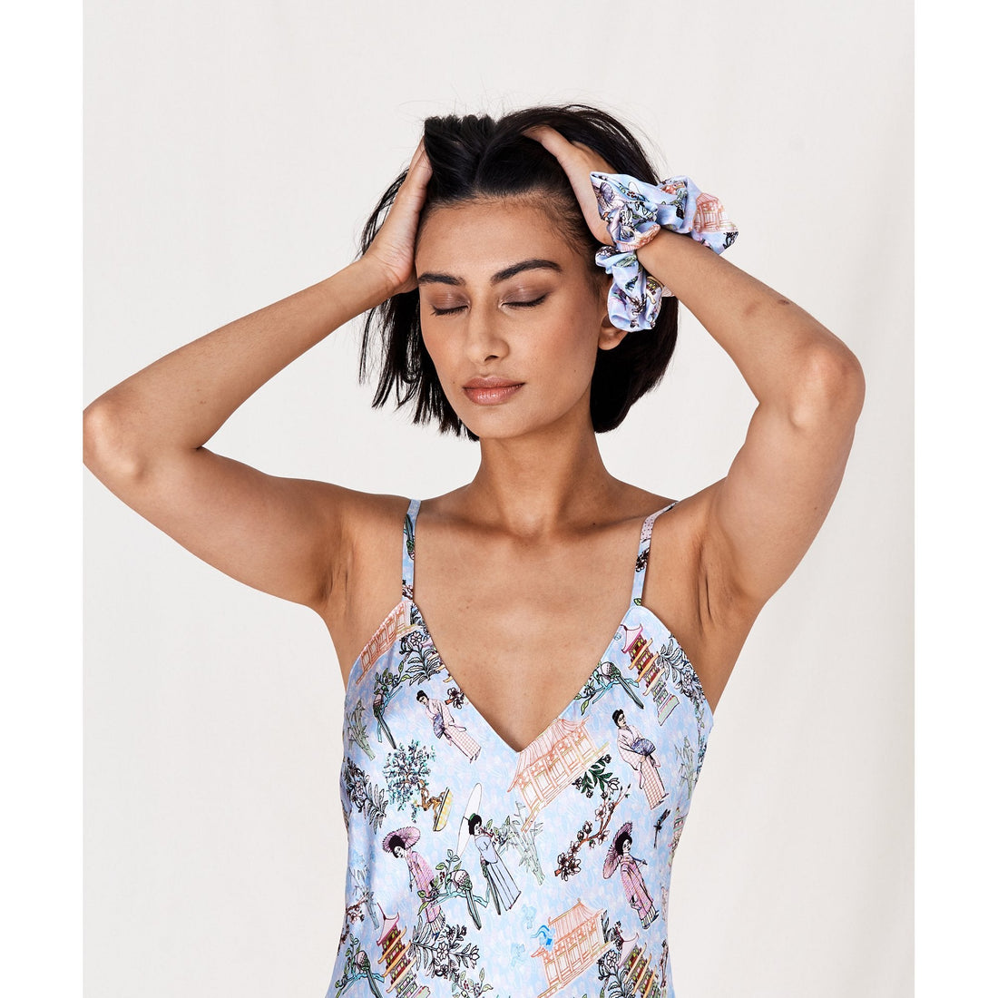 Cami Top / ''Story of the Orient"-JRF